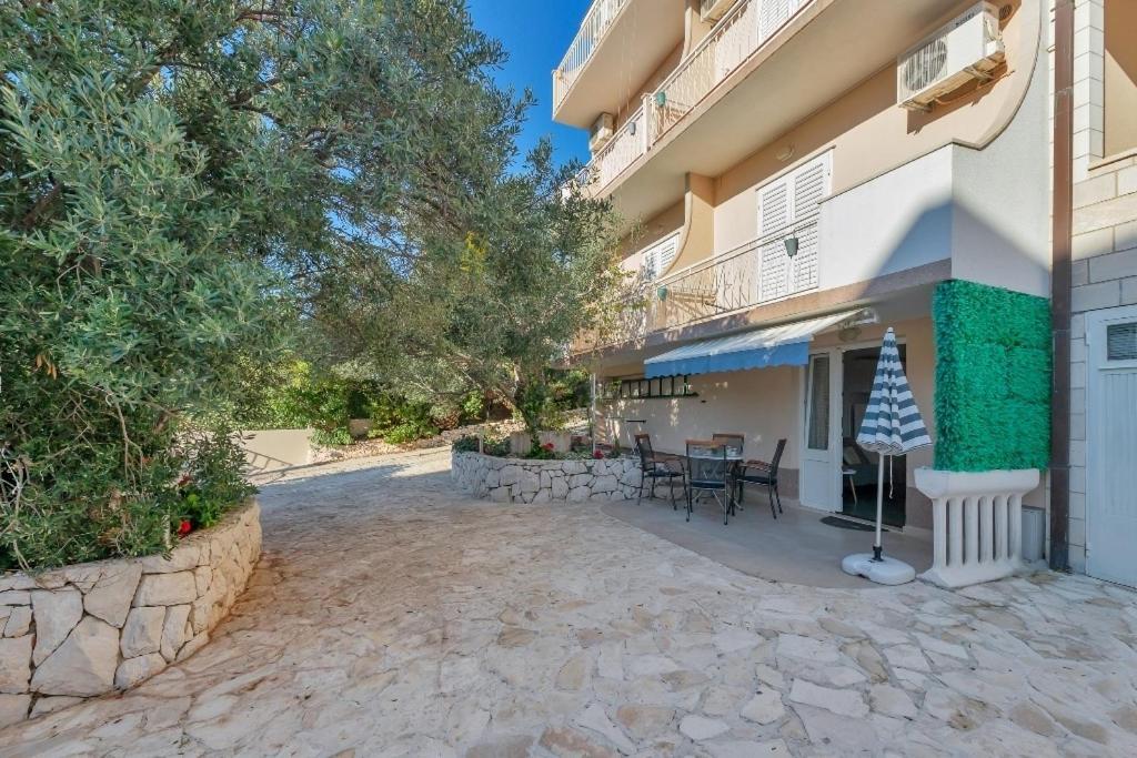Apartments Miranda Sea & Nature Makarska Exterior photo
