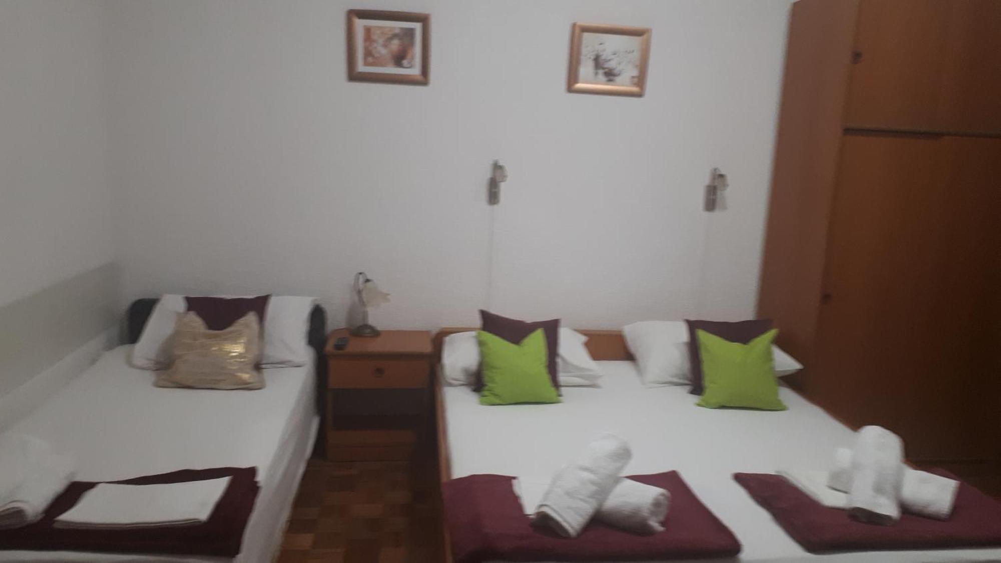Apartments Miranda Sea & Nature Makarska Room photo